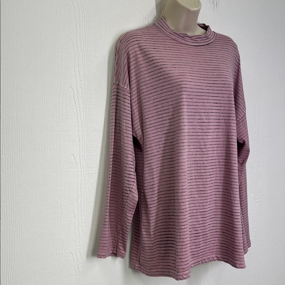 Free People - We The Free Dusted Orchid Be Free Stripe Purple Oversized Top XS - Picture 3 of 9